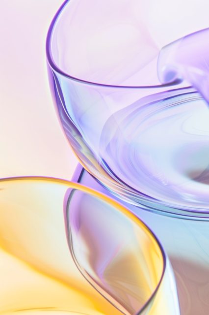 ailab.design_minimalist_holographic_background_smooth_forms_sha_d1b92716-a30d-4902-8a7d-e15b0a3667e0